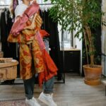 Para boho chic significado, trata-se de um estilo que mescla o boêmio com o chique, resultando em uma estética livre, natural