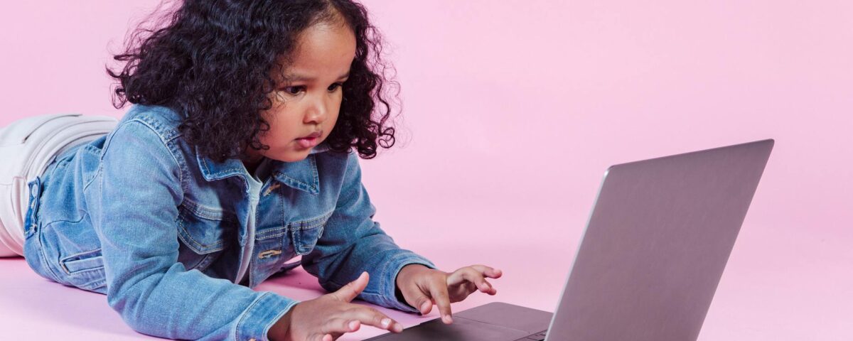 Educação e Internet: Desvendando a Transformação do Aprendizado na Era Digital — educacao e internet | Noticias Paraná