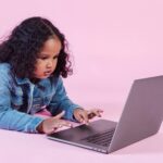 Educação e Internet: Desvendando a Transformação do Aprendizado na Era Digital — educacao e internet | Noticias Paraná