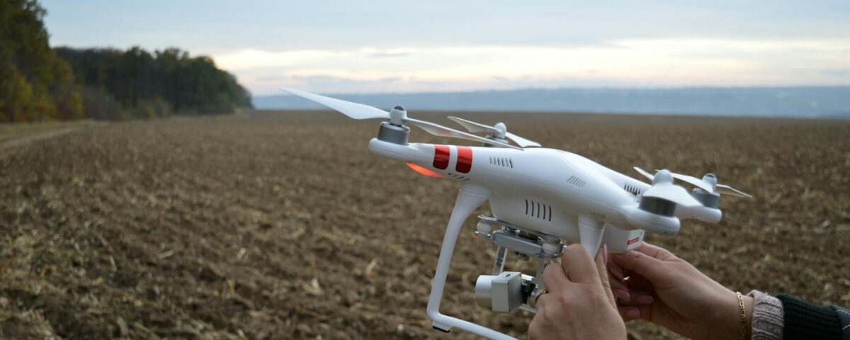 Para tecnologia do campo, trata-se da aplicação de inovações digitais e mecânicas no setor agrícola para otimizar processos,