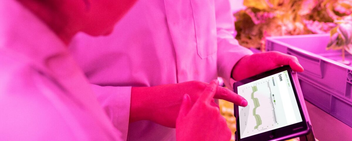 Tecnologia no Agro: Desvende a Revolução que Otimiza a Produtividade e a Sustentabilidade 4 Para *tecnologia no agro*, ela representa a aplicação de soluções inovadoras como IoT, inteligência artificial, big data, dro