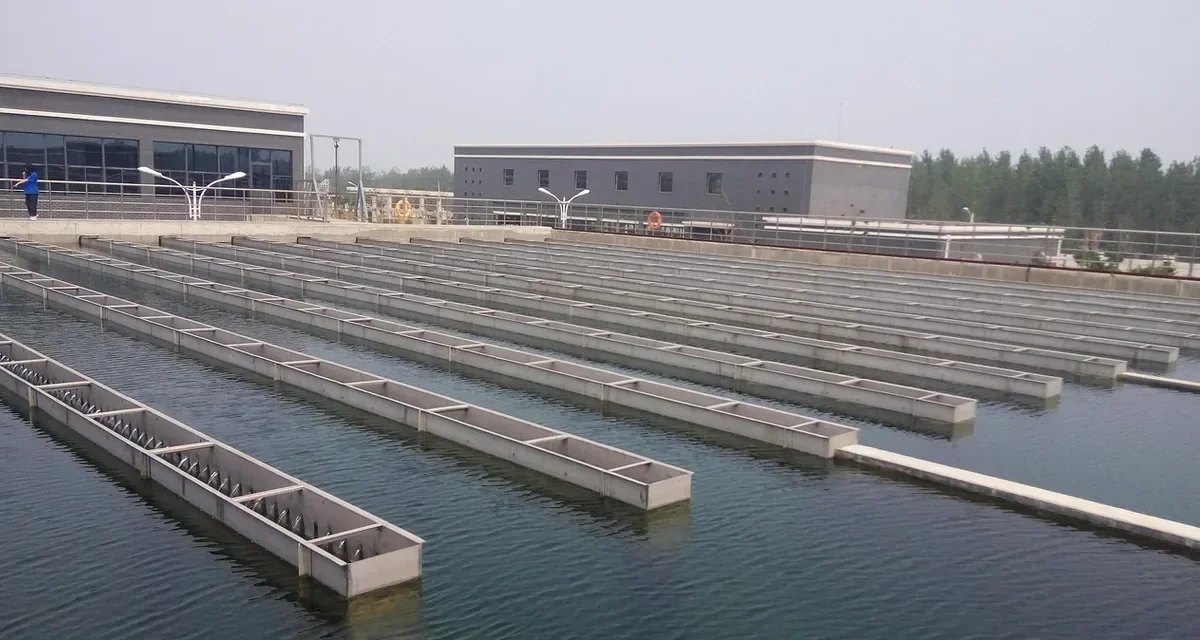 Estação de tratamento de água compacta